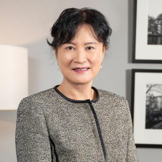 Lucy Xu